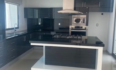 CASA EN VENTA AL PONIENTE DE AGUASCALIENTES EN COTO SAN NICOLAS