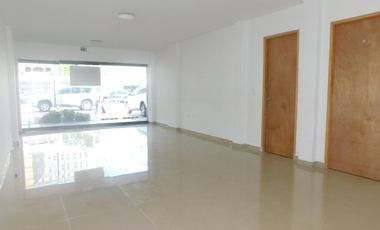 local en arriendo en riomar. Cod A88253