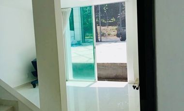 CASA EN VENTA CON SEGURIDAD EN CONDADO DE SAYAVEDRA, ATIZAPÁN DE ZARAGOZA