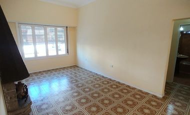 Casa para 2 Familias en venta en Lanus Este