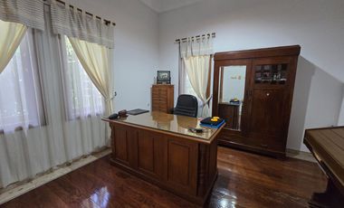 Disewakan Rumah Graha Family Surabaya Barat