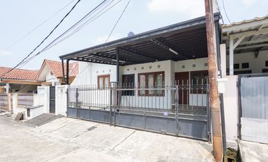 Rumah Hadap Timur LT 140 SHM dekat Gerbang Tol Jati Warna J-36669