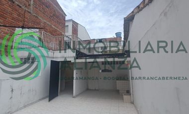 casa en venta en la universidad. Cod V61531