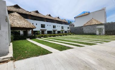 ESTRENE VILLA EN ZONA DIAMANTE