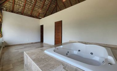 ESTRENE VILLA EN ZONA DIAMANTE