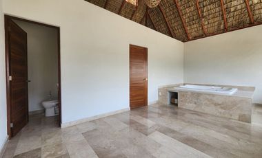 ESTRENE VILLA EN ZONA DIAMANTE