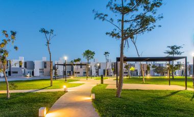 CONKAL EN PRIVADA. CASAS 2 PLANTAS, 3 y 4 RECAMARAS, MIRAN A PARQUES