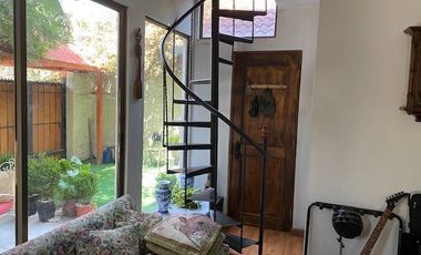 Casa en Venta en Charles Hamilton / Abadia