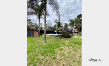 Casa en venta de 4 dormitorios c/ cochera en Moreno