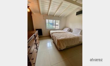 Casa en venta de 4 dormitorios c/ cochera en Moreno