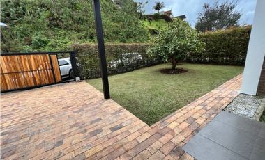 Venta de Casa  campestre en el Retiro