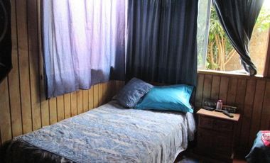 Amplia Casa De Dos Pisos Se Vende En El Centro De Curacavi ! E