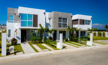 Casa en Venta en Acapulco, Dream Diamante, playa Bonfil, Exclusivo Club de Playa