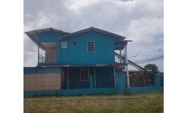 VENDO CASA BIEN UBICADA  EN ARRAIJAN 247MTS