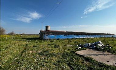 Vendo Campo de 3,5 Has con granja en Pronunciamiento, Entre Ríos.