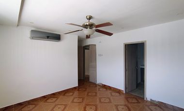 casa en arriendo/venta en paraíso. Cod V103927