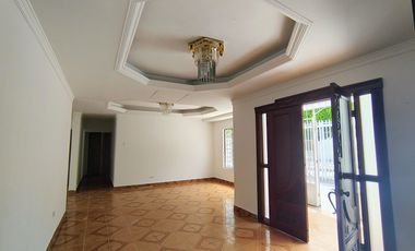 casa en arriendo/venta en paraíso. Cod V103927