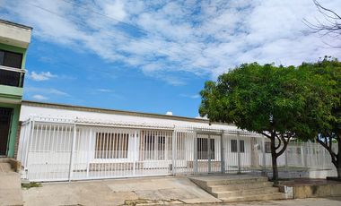 casa en arriendo/venta en paraíso. Cod V103927