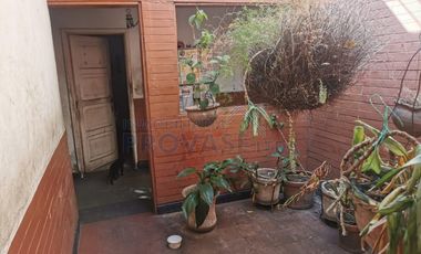 casa en venta en barrio blanco. Cod V101575