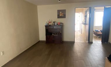CASA EN RENTA EN PRIVADA POR JUAN DEL JARRO