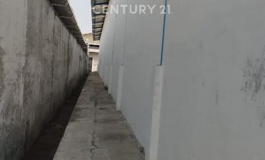 Gudang Rapih Siap Pakai Di Kamal Muara Jakarta Utara