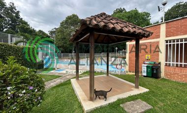 casa en venta en anillo vial. Cod V61734