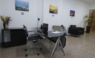 ALQUILER DE OFICINAS EN TRUMP TOWER-2516DM