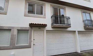 VENTA ó RENTA CASA EN CONDOMINIO A 5 MINUTOS DE CENTRO COMERCIAL SANTA FE Y HOSPITAL ABC