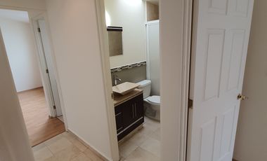 VENTA ó RENTA CASA EN CONDOMINIO A 5 MINUTOS DE CENTRO COMERCIAL SANTA FE Y HOSPITAL ABC