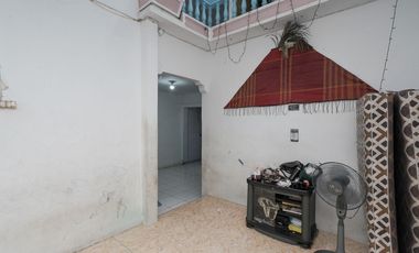 Rumah 2 Lt Bebas Banjir 10 Mnt ke Stasiun Jati Mulya Siap Huni J-44706