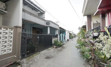 Rumah 2 Lt Bebas Banjir 10 Mnt ke Stasiun Jati Mulya Siap Huni J-44706