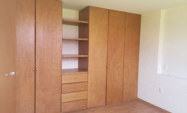 Casa fraccionamiento en la lateral de la recta RENTA $24,950,000.00