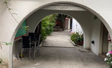 RENTA/VENTA  Propiedad, apta para Colegio, Clinica de especialidades, oficinas, dependencias gubernamentales, etc., col.  Vista Hermosa.       *PREGUNTE POR PRECIO DE VENTA.