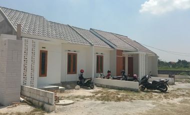 Rumah Subsidi di Lamongan, Full Kayu Jati dekat Masjid Namira