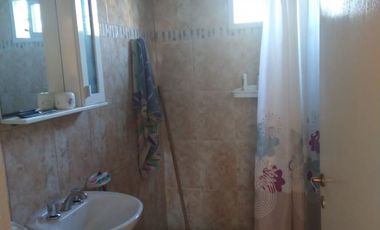 VENTA DE CASA EN Roque Pérez