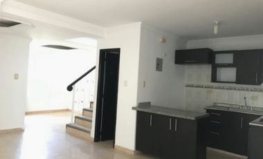 Se vende casa en Santa Marta por la Avenida Libertador