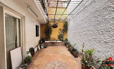 casa en arriendo en los colores. Cod A6612