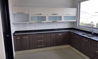 Casa en venta, Bosque Tzalam