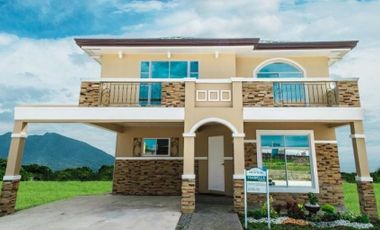 4-BR Mansion House and Lot in Angeles City