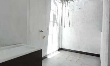 casa en venta en villa del rosario. Cod V28136