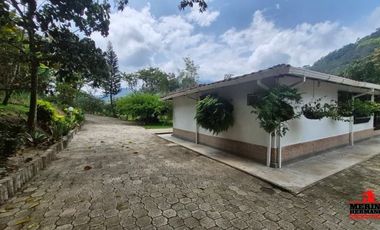 finca en venta en urbano. Cod V6574