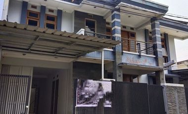 Rumah luas bisa buat usaha atau kantor di taman Kopo indah Bandung | DONINURUL