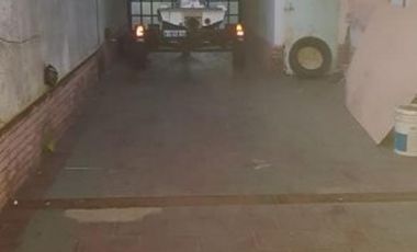 AMPLIA CASA CON FONDO