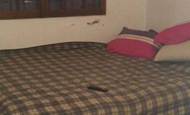 AMPLIA CASA CON FONDO