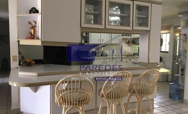 A39 Amplia casa en Golondrinas Campo de Golf de 3 recamaras Ixtapa