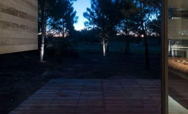 Casa en venta, barrio Golf 2, Costa Esmeralda.