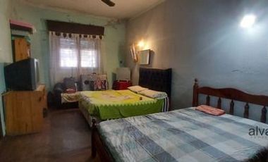 Casa en venta de 2 dormitorios c/ cochera en Morón