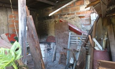 Gangazo, vendo casa 1º Piso de tapia y material en pleno corazón de Barbosa Antioquia, para remodelar o tumbar para un proyecto de vivienda.