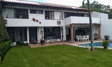 Casa en Privada en Jardines de Cuernavaca Cuernavaca - ROVA-108-Cs