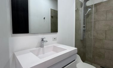 apartamento en venta en avenida sur. Cod V20777